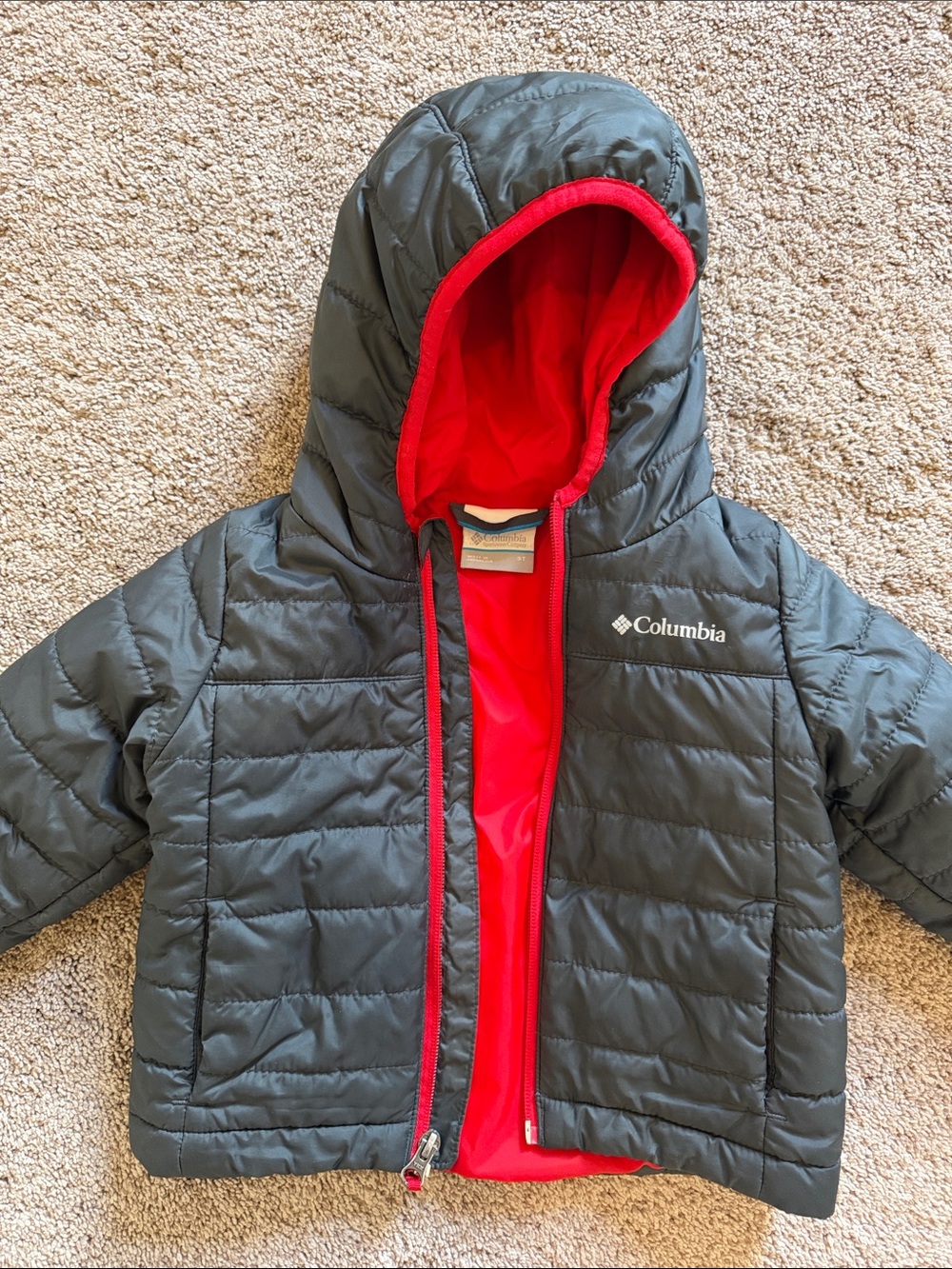 Columbia Kids Hooded Puffer Jacket in Charcoal with Red Lining